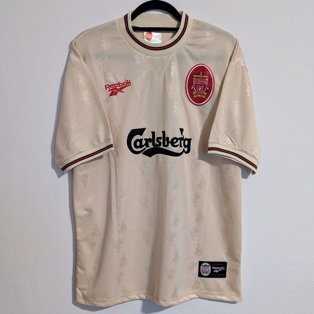 FC Liverpool Retro Jersey 1996-97 Robbie Fowler Beige